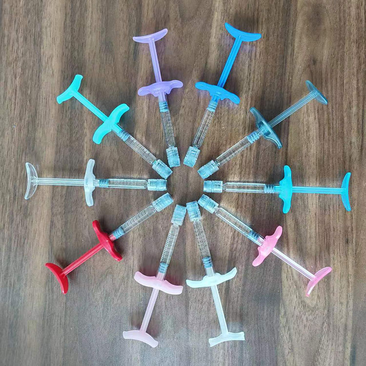 Care este diferența dintre acidul hialuronic reticulat și acidul hialuronic obișnuit?